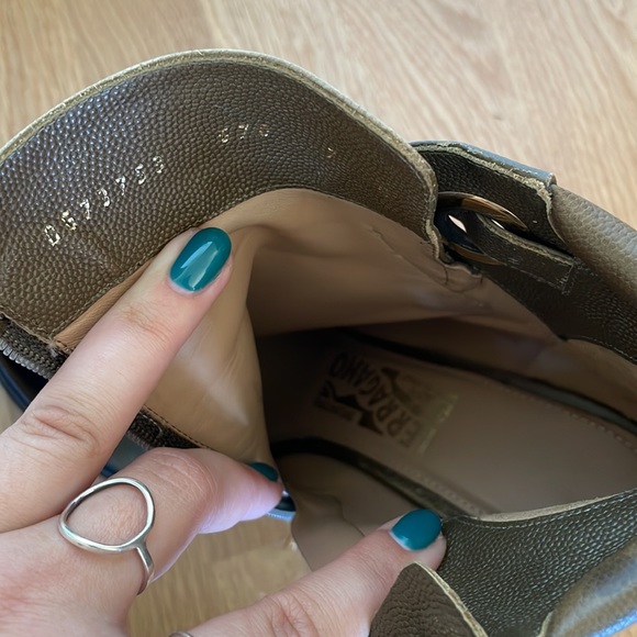 SALVATORE FERRAGAMO Florian Green Ombré Block-Heel Booties Gancini Logo Size 7 - Picture 10 of 12